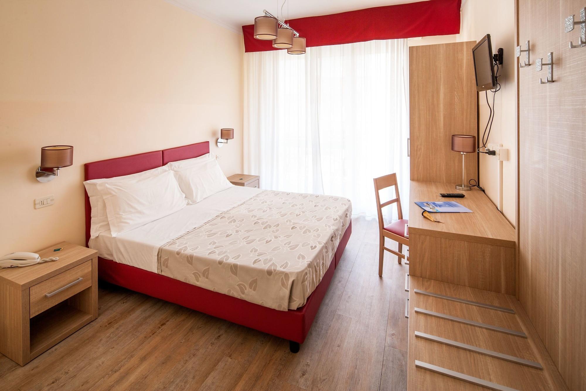 Hotel Curtis Centrale Alassio Ngoại thất bức ảnh